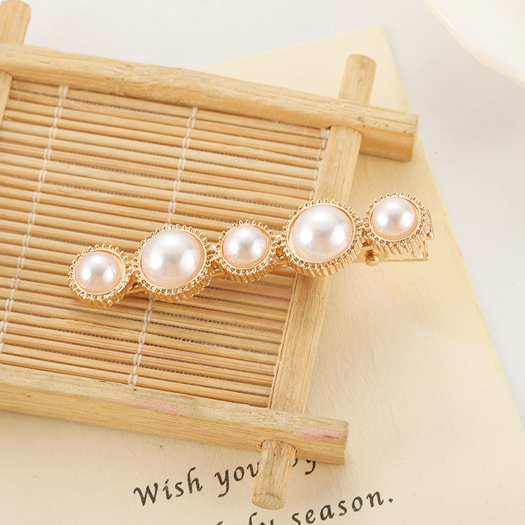 Women's slip-on pearl bow hair clip: Elegant, stylish, effortless charm - Trendy Jewells