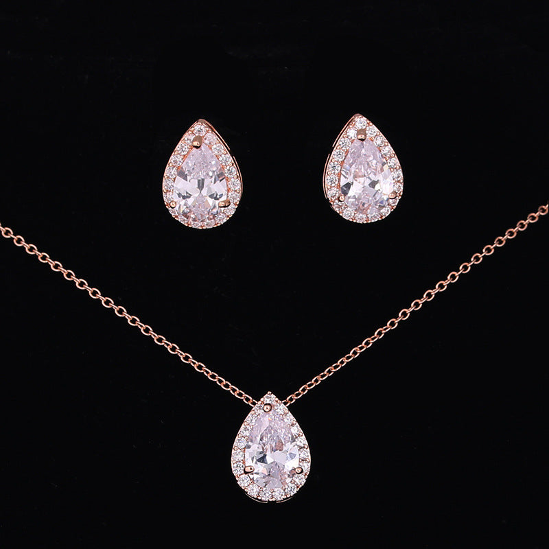 Water drop gemstone necklace and earrings: Elegant, sparkling set - Trendy Jewells